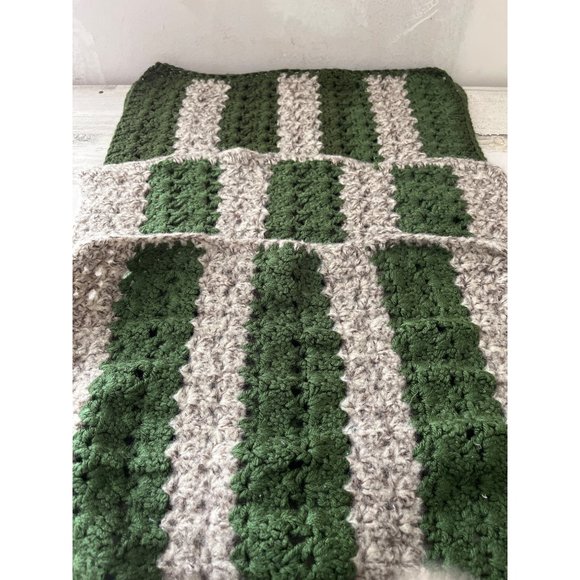 Set of crocheted green and taupe striped placemats cottage core - Picture 1 of 7